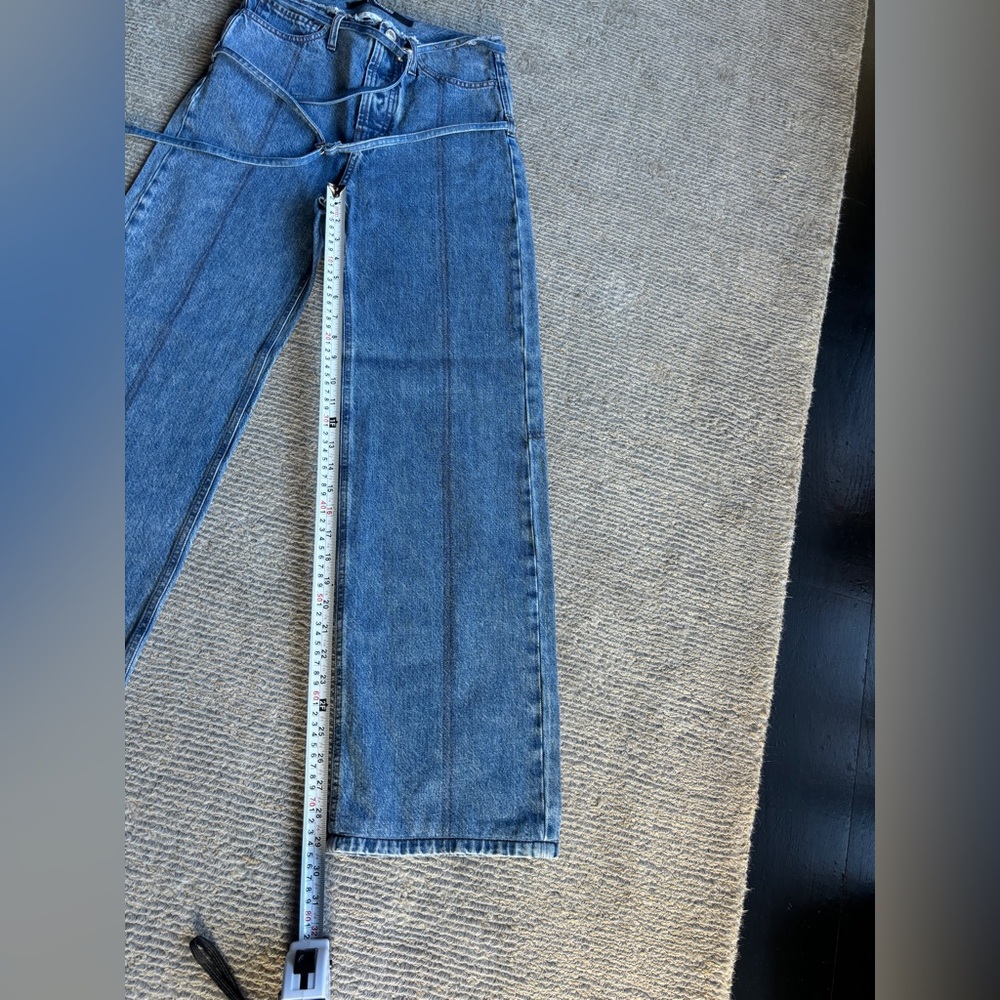 Jacquemus Le Chouchou ‘le de nimes caraco’ jeans in blue - Picture 8 of 8